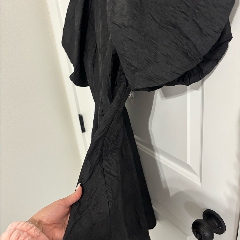 NWT H&M Black Women’s Cocktail Dress - Picture 4 of 4